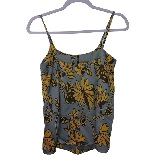 OLD NAVY LADIES FLORAL TANK- size XS - Picture 2 of 4